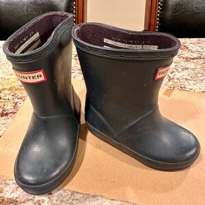 Hunter Kids Dark Gray Rain Boots Toddler size 5